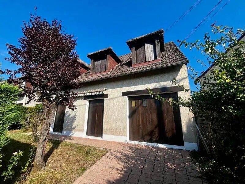 Maison à vendre, 101m², Saint-Pantaléon-de-Larche