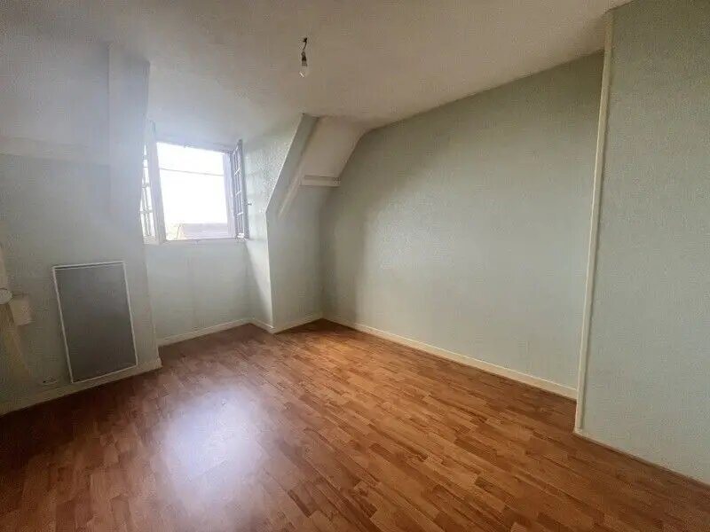 Maison à vendre, 101m², Saint-Pantaléon-de-Larche
