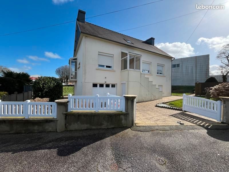 Maison à vendre, 100m², Carhaix-Plouguer