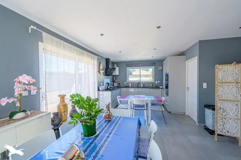 Maison à vendre, 106m², Parentis-en-Born