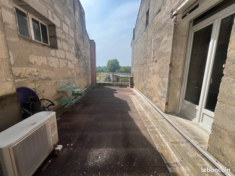 Appartement à vendre, 457m², Coutras