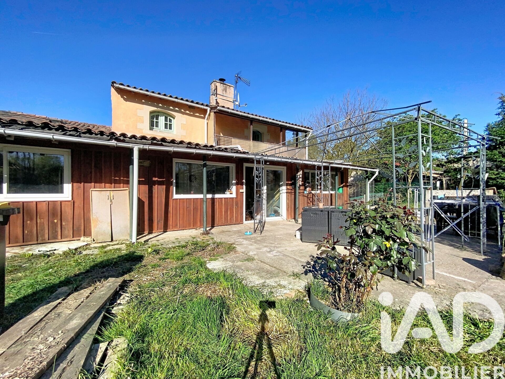 Maison à vendre, 210m², Léogeats