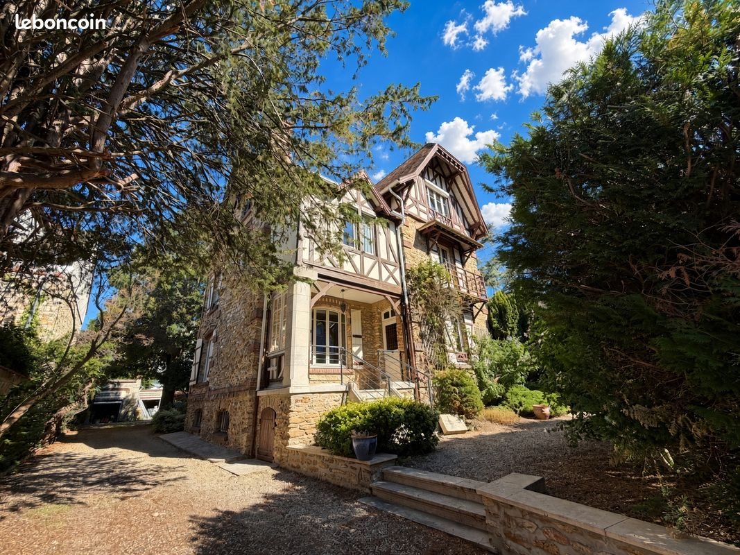Maison à vendre, 239m², Melun