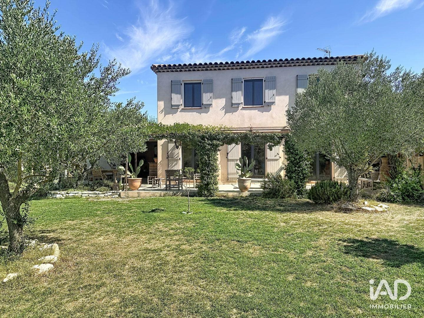 Maison à vendre, 195m², Trets