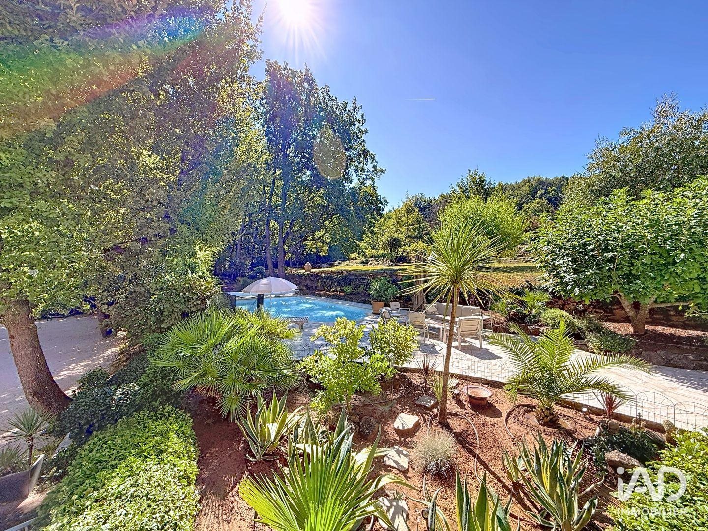 Maison à vendre, 160m², Trets