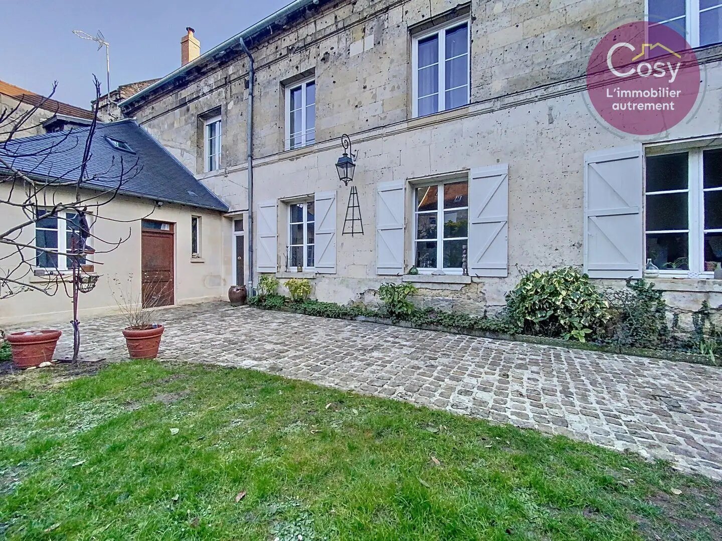 Maison à vendre, 353m², Belleu