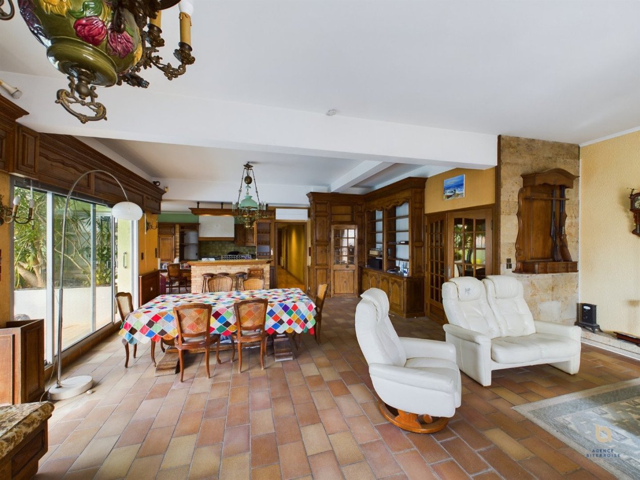 Appartement à vendre, 200m², Béziers