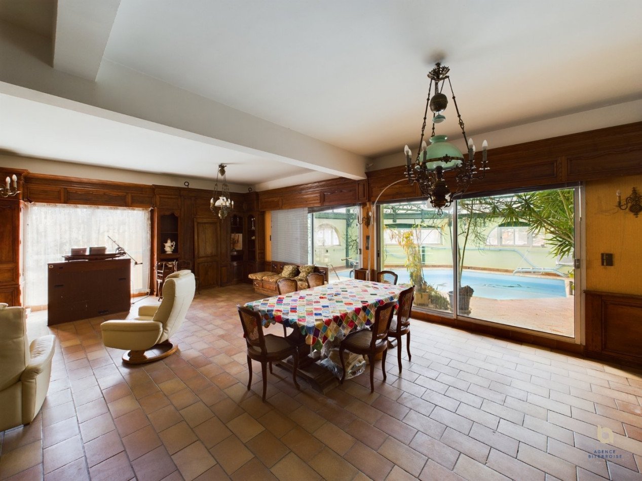 Appartement à vendre, 200m², Béziers