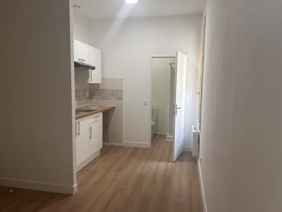 Appartement à louer, 22m², Béziers