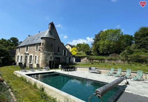 Maison 10 pièces 420 m² · à Tours · 420 m² · 940 000 €