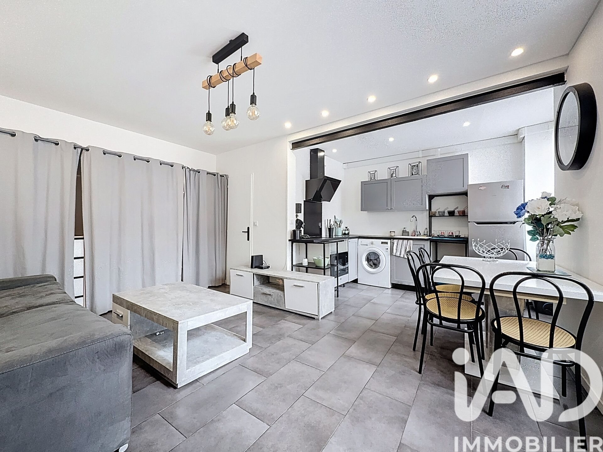 Appartement à vendre, 25m², Bruyères-le-Châtel