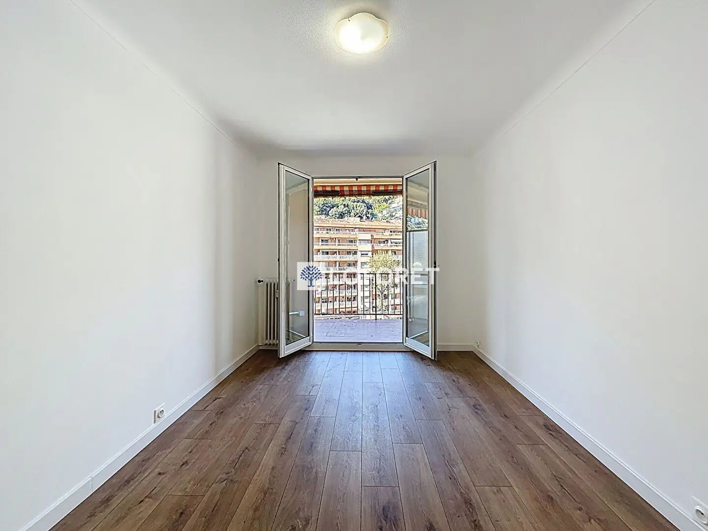Appartement à louer, 43m², Menton