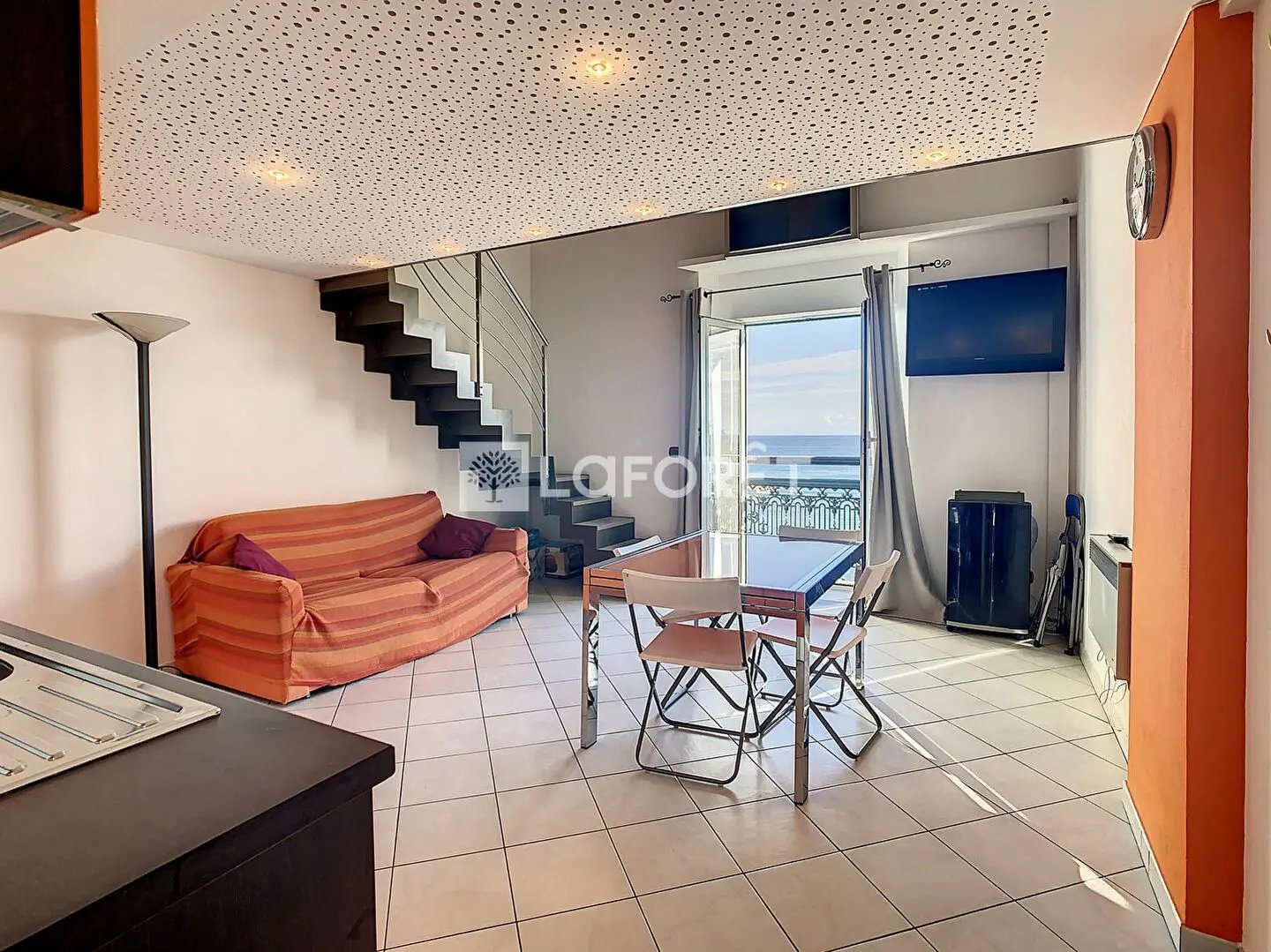 Appartement à louer, 44m², Menton