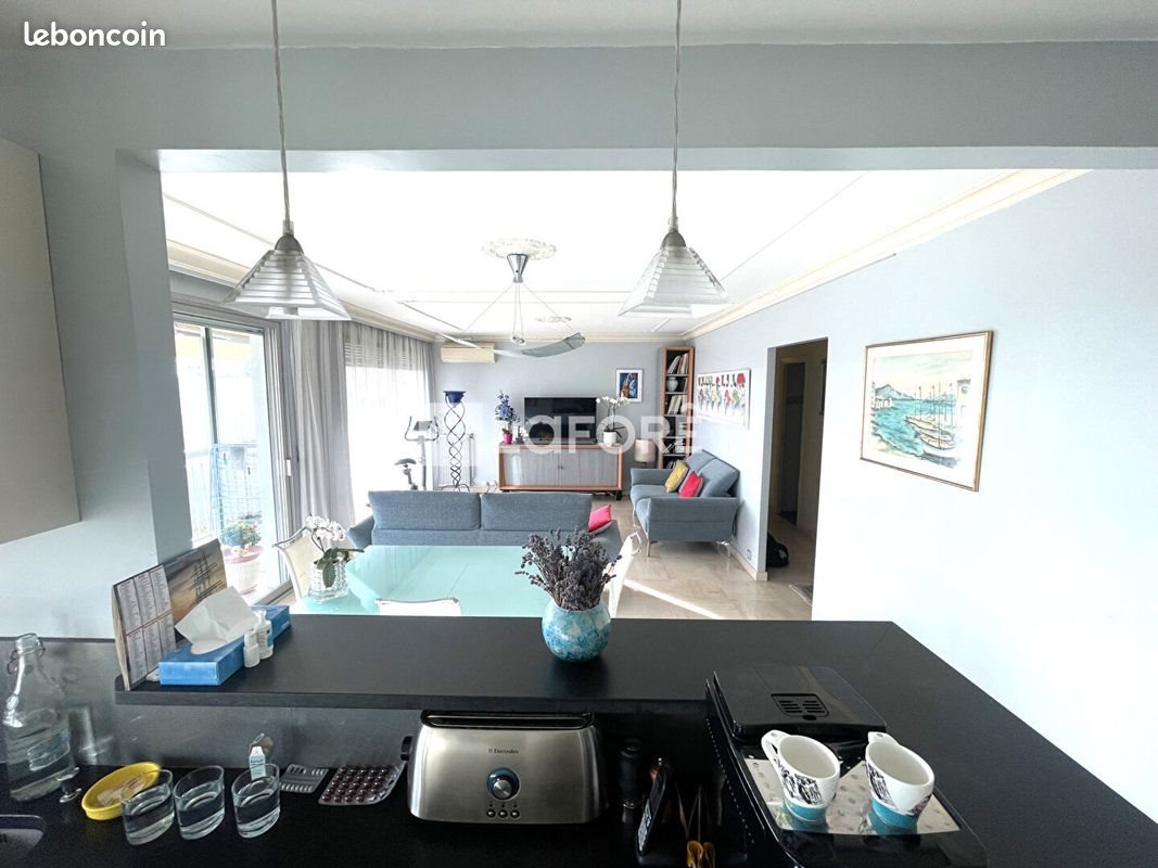 Appartement à vendre, 88m², Saint-Laurent-du-Var