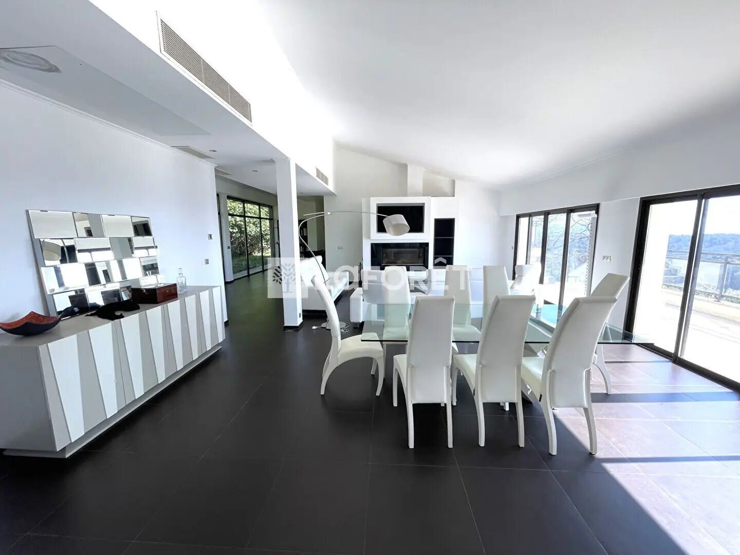 Maison à vendre, 300m², La Gaude