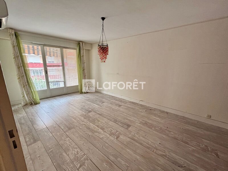 Appartement à vendre, 61m², Saint-Laurent-du-Var