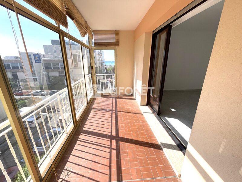 Appartement à vendre, 70m², Saint-Laurent-du-Var