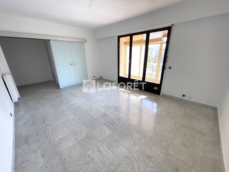 Appartement à vendre, 70m², Saint-Laurent-du-Var