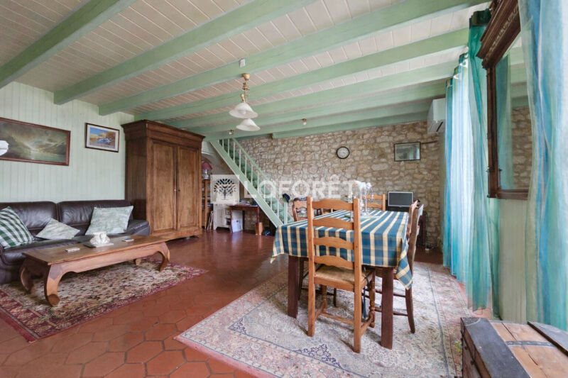 Maison à vendre, 160m², Pisany