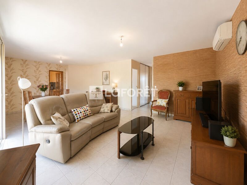 Maison à vendre, 103m², Saint-Georges-des-Coteaux