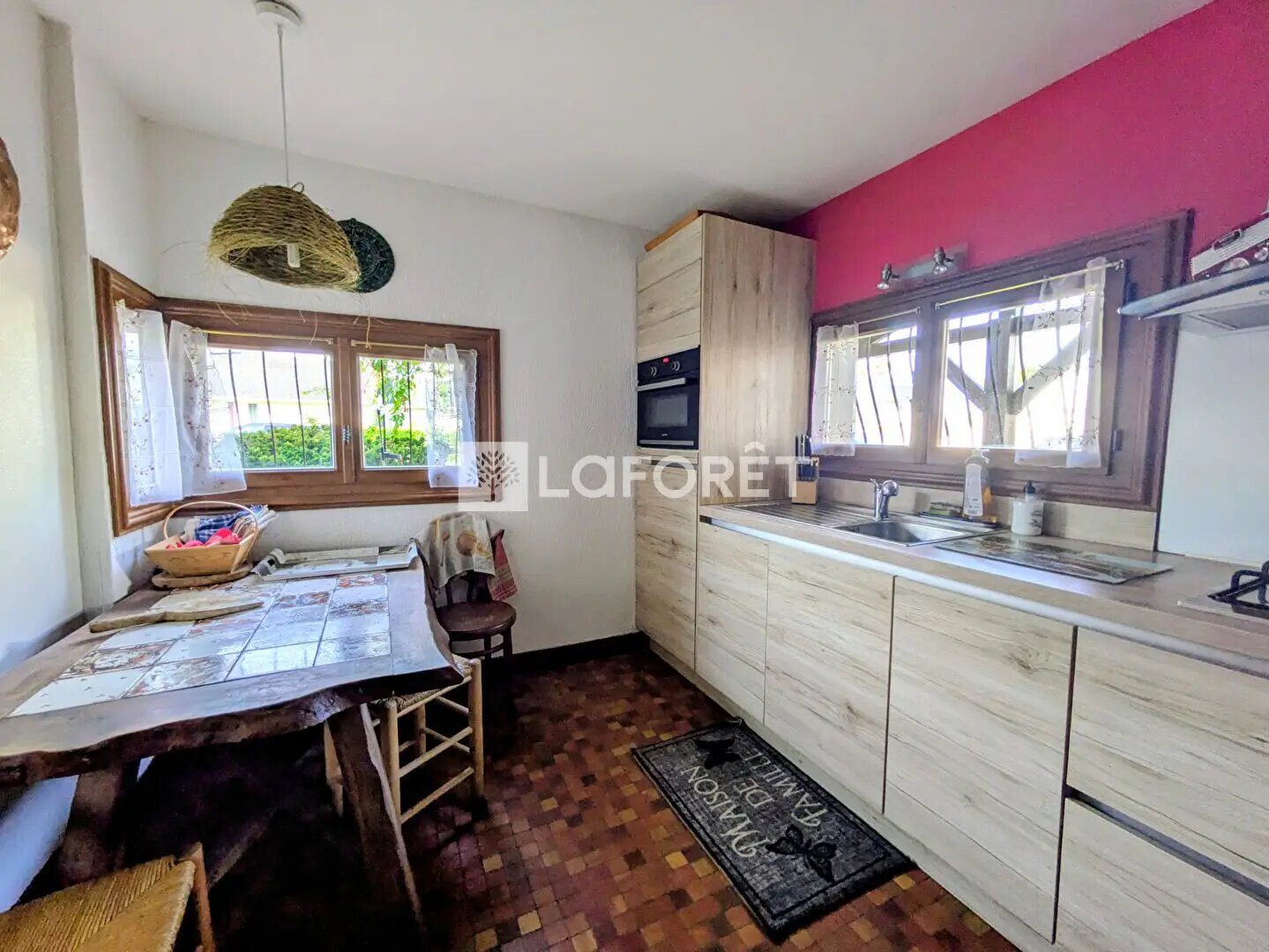 Maison à vendre, 138m², Les Baux-Sainte-Croix