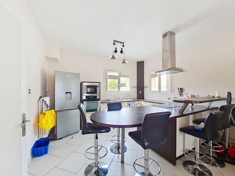 Appartement à louer, 80m², Evreux