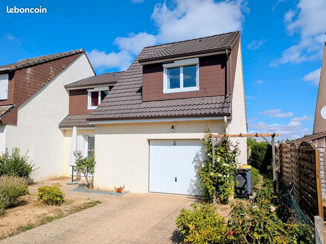 Maison à vendre, 95m², Angerville-la-Campagne