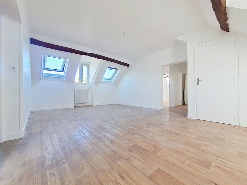 Appartement à louer, 53m², Évreux