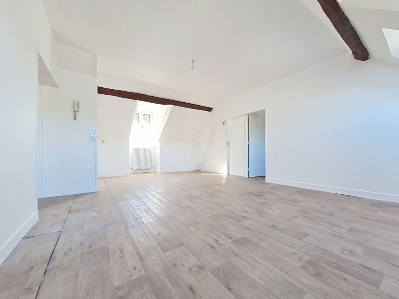 Appartement à louer, 53m², Évreux