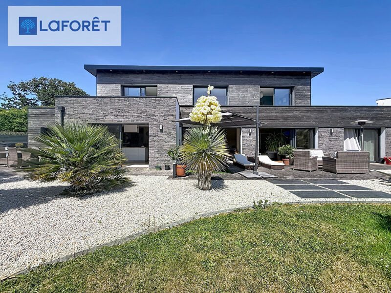 Maison à vendre, 221m², Locmaria-Plouzané