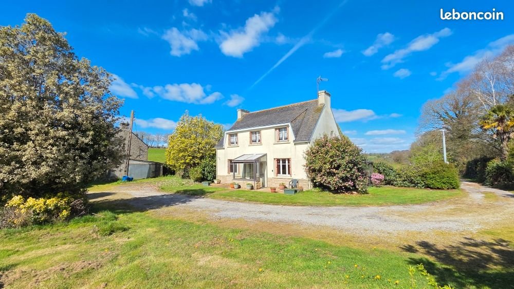 Maison à vendre, 187m², Edern