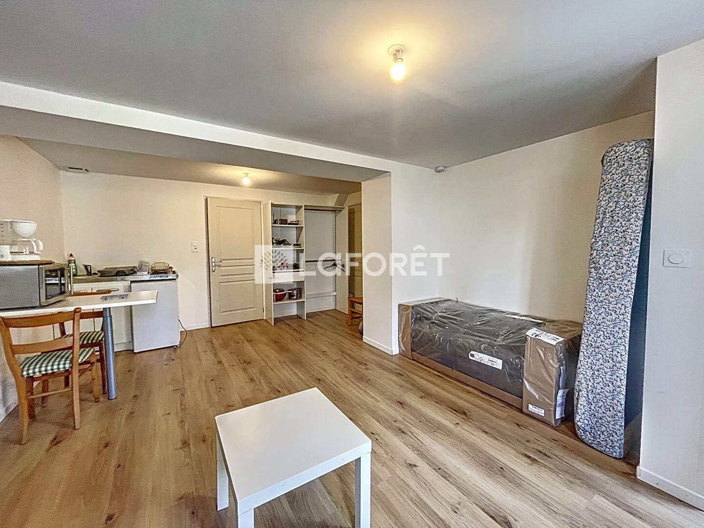 Appartement à louer, 25m², Quimper