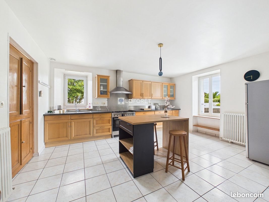Maison à vendre, 157m², Plozévet