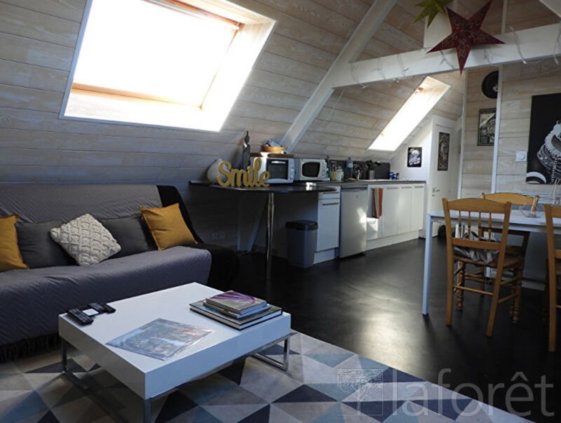 Appartement à louer, 25m², Pont-l'Abbé