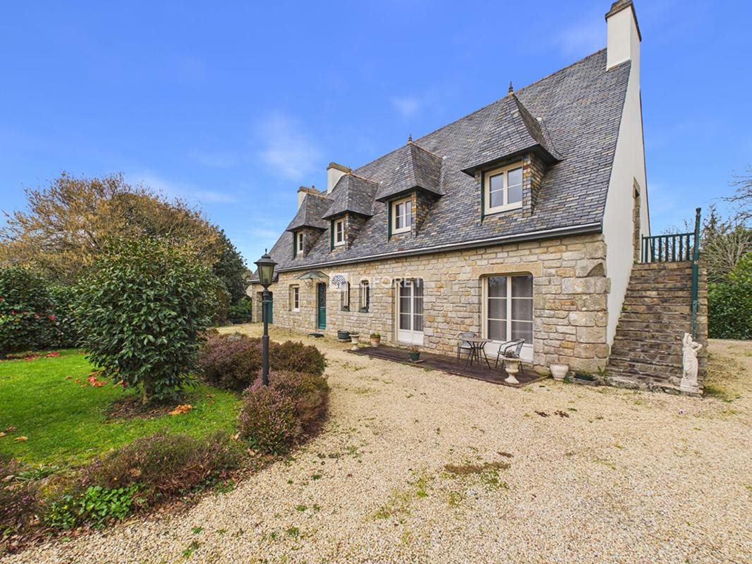 Maison à vendre, 250m², Pluguffan