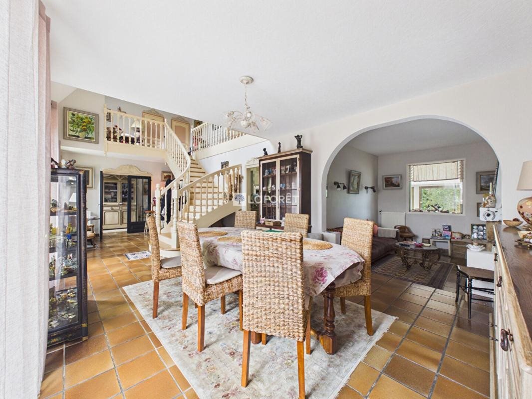 Maison à vendre, 250m², Pluguffan