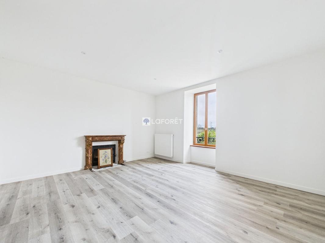 Maison à vendre, 669m², Saint-Coulitz