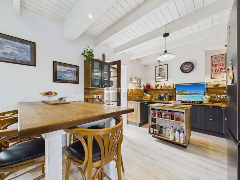 Maison à vendre, 142m², Plomodiern
