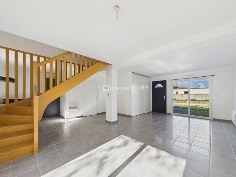 Maison à louer, 76m², Pont-de-Buis-lès-Quimerch