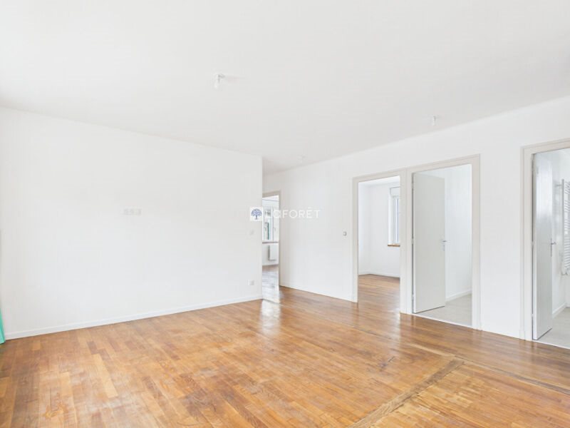 Appartement à louer, 79m², Brasparts