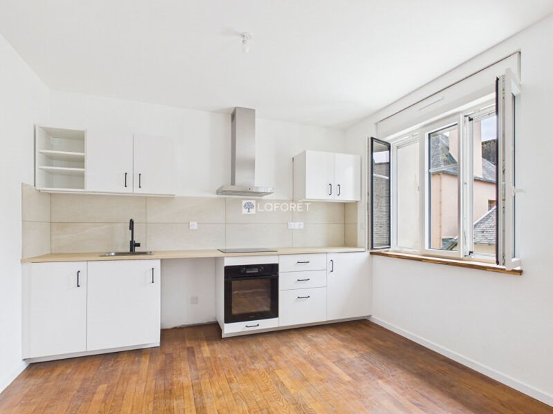 Appartement à louer, 79m², Brasparts