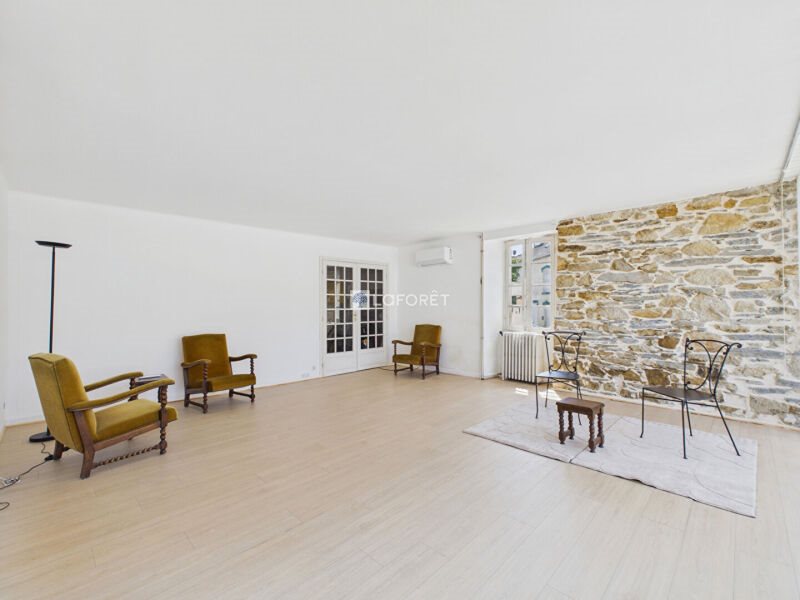 Maison à vendre, 132m², Brasparts