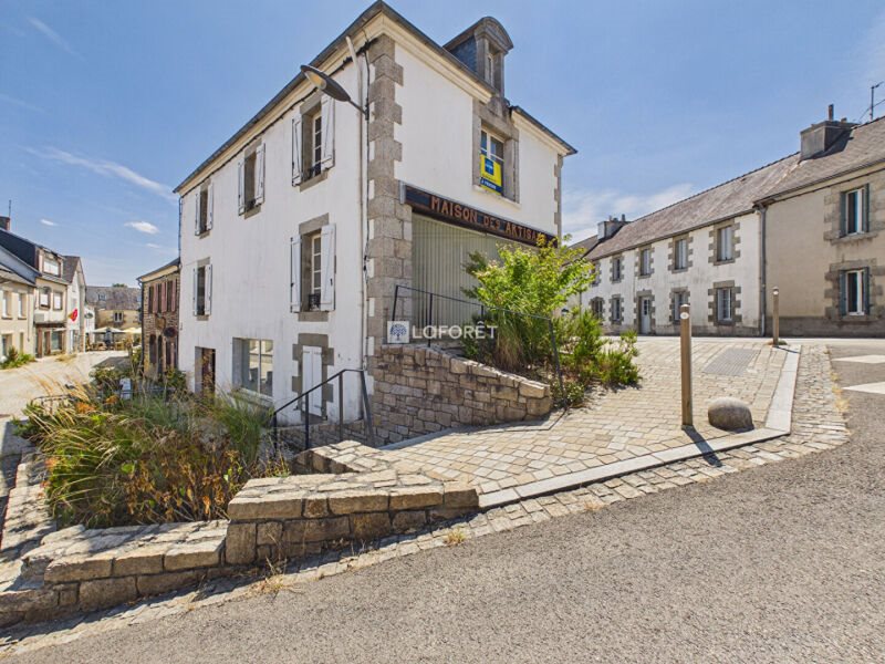Maison à vendre, 132m², Brasparts