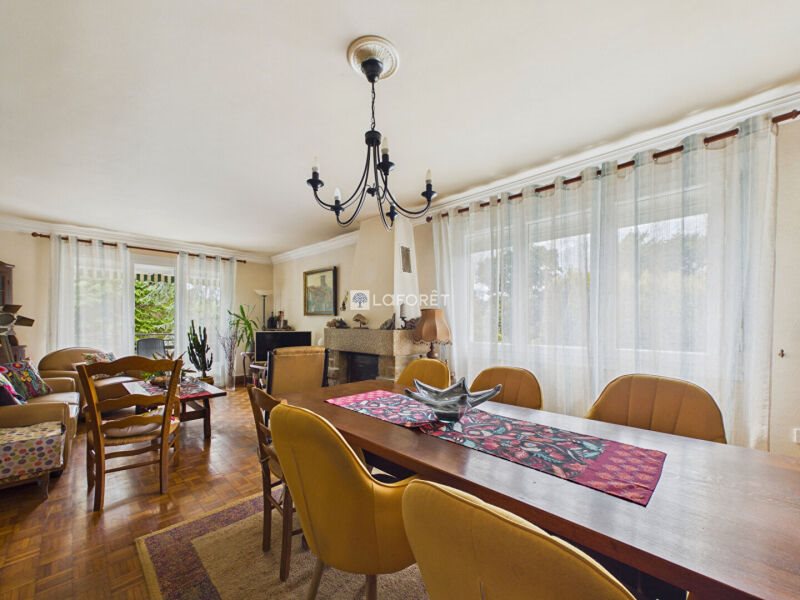 Maison à vendre, 145m², Châteauneuf-du-Faou