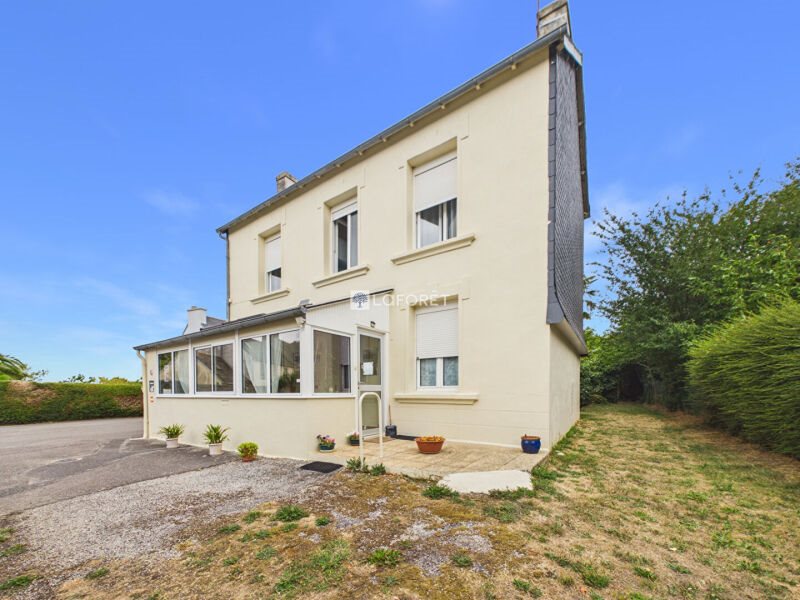 Maison à vendre, 128m², Dinéault