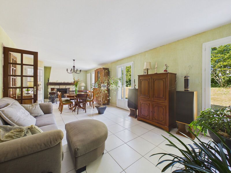 Maison à vendre, 140m², Plomelin