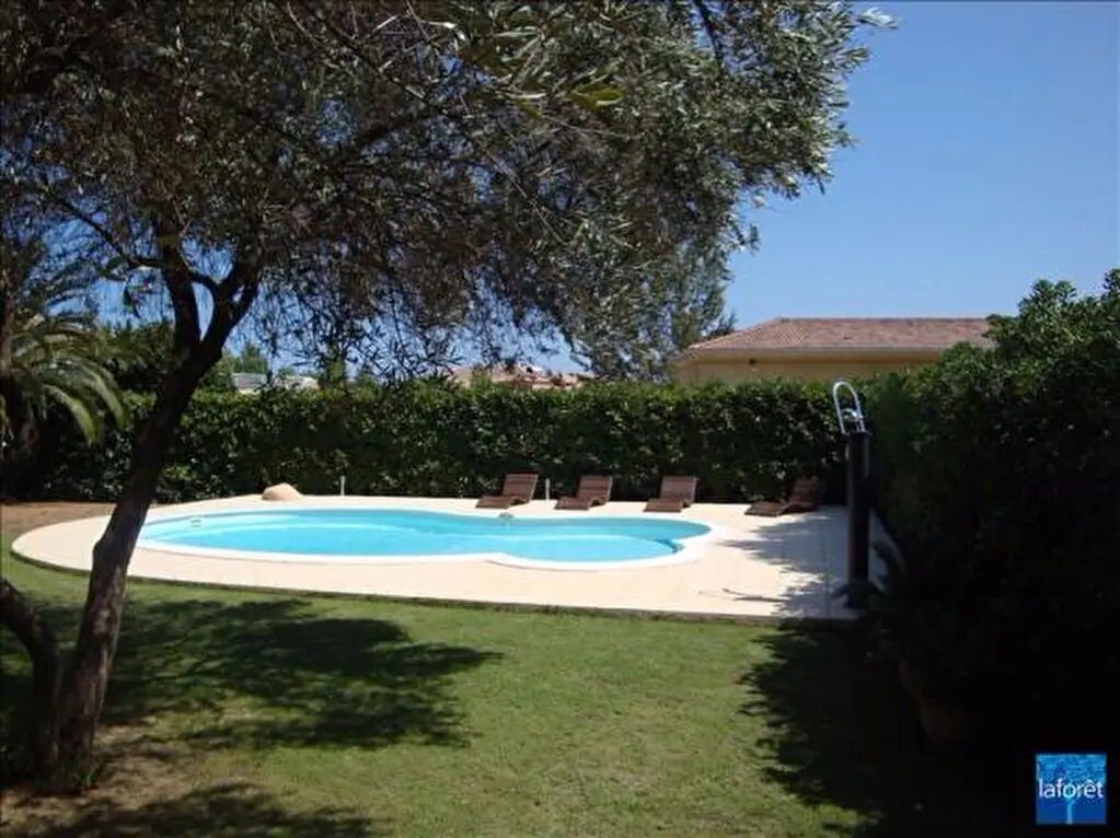Maison à louer, 161m², Borgo