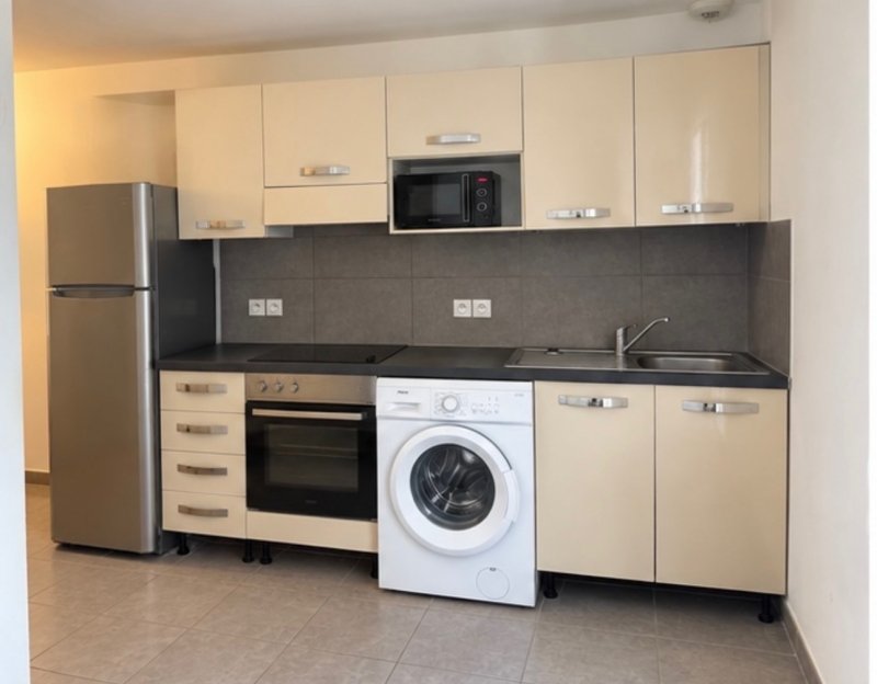 Appartement à louer, 47m², Oletta