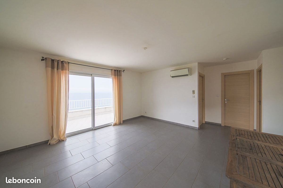 Appartement à louer, 61m², Santa-Maria-di-Lota