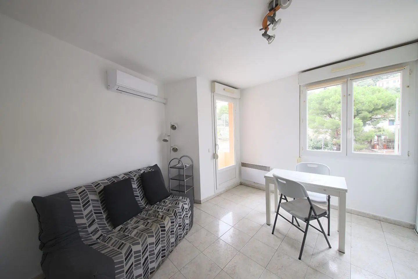Appartement à louer, 27m², Bastia